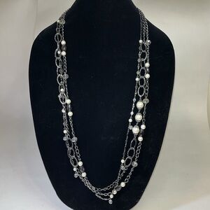 Multi chain necklace - EUC